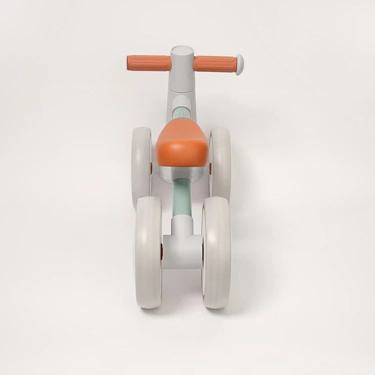 Vélo d'équilibre Montessori pour bébé