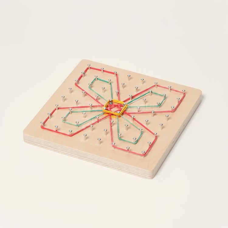 Tableau géométrique en bois Montessori