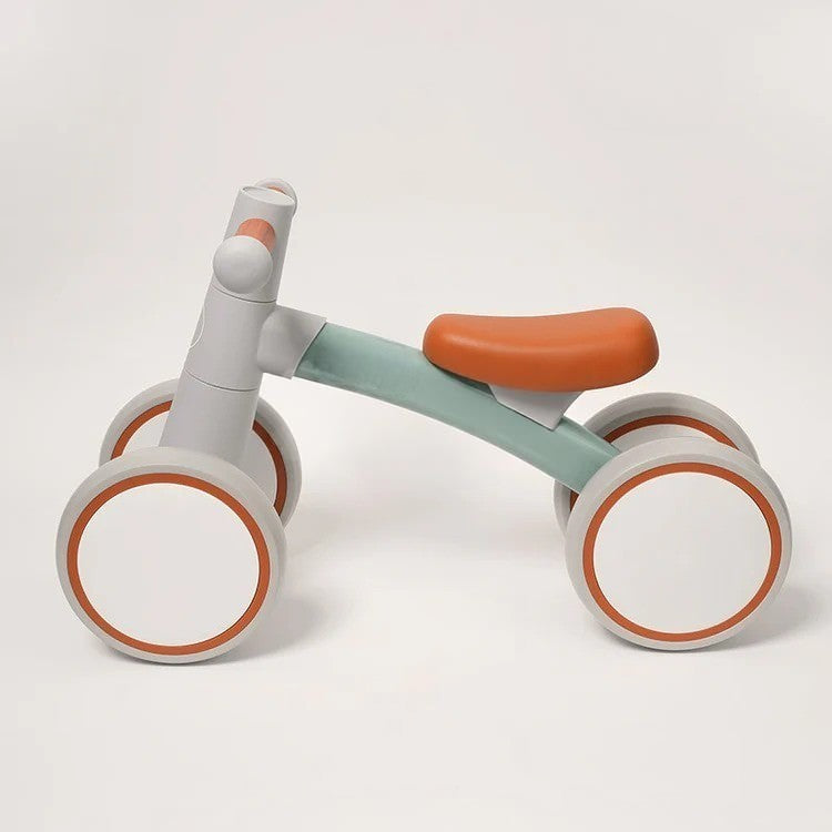 Vélo d'équilibre Montessori pour bébé