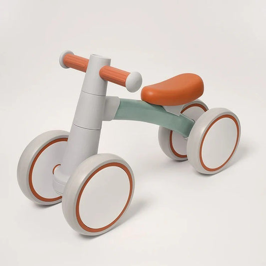 Vélo d'équilibre Montessori pour bébé