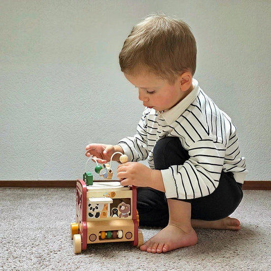 Bus safari intelligent Montessori
