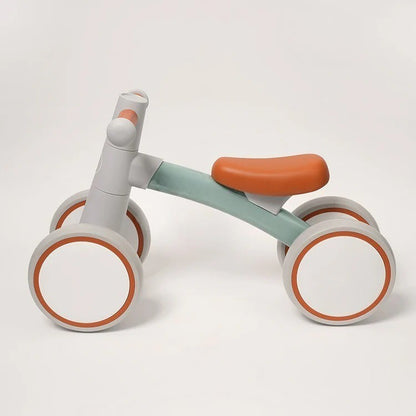 Vélo d'équilibre Montessori pour bébé