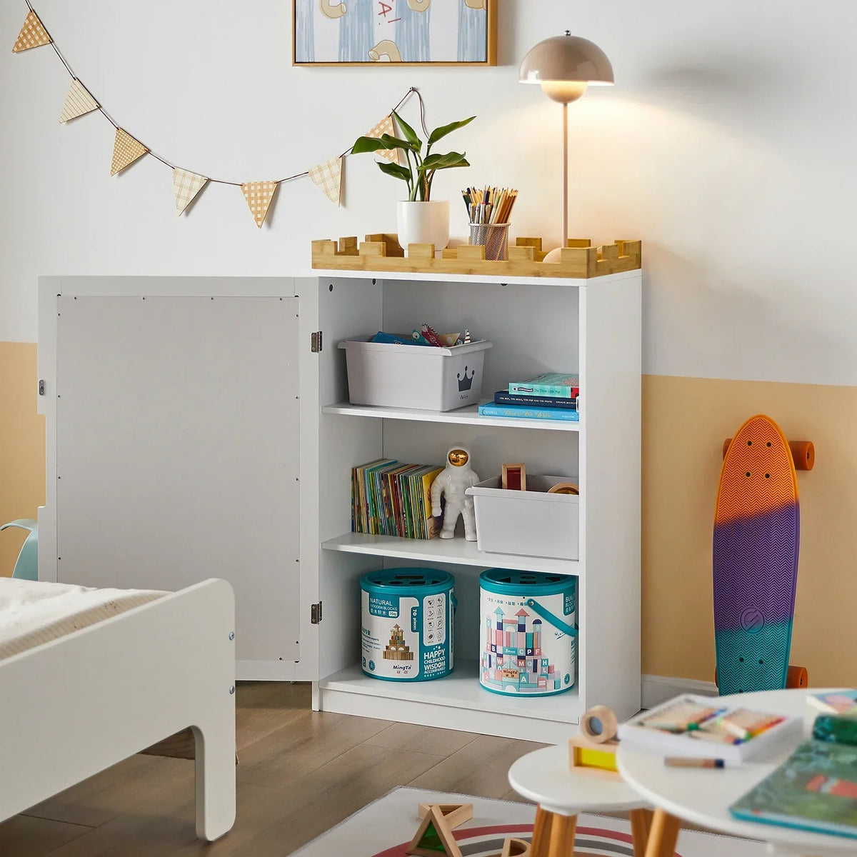 Bibliothèque château enfant avec tableau pour craie Tilda Kids