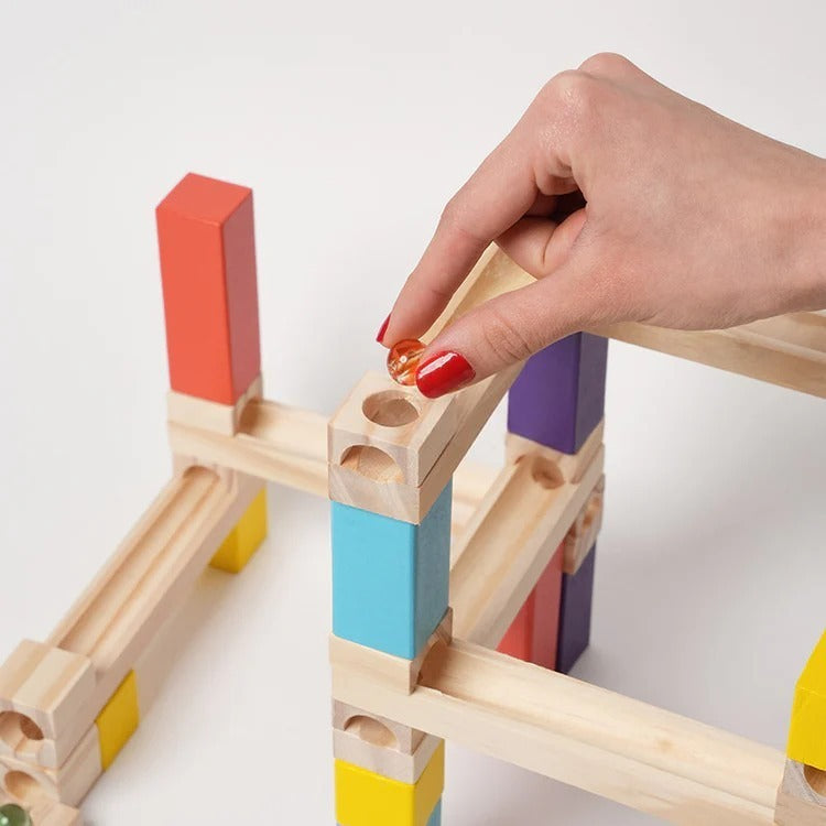Circuit à billes Montessori en bois