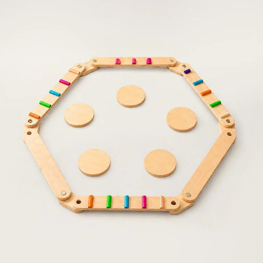 Poutres d'équilibre et pierres Montessori