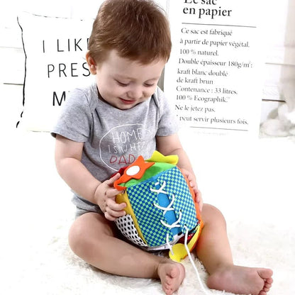 Cube Montessori Fermeture