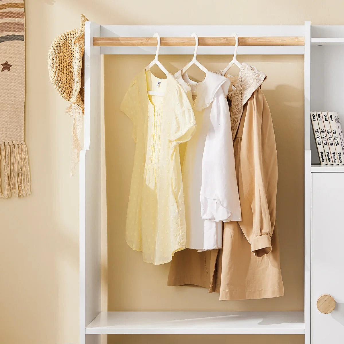 Armoire Vestiaire Montessori Enfant