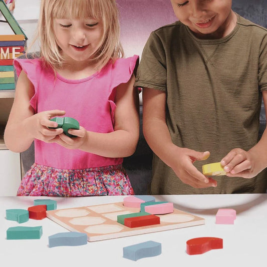 Tableau d'Association des Formes en Bois Montessori